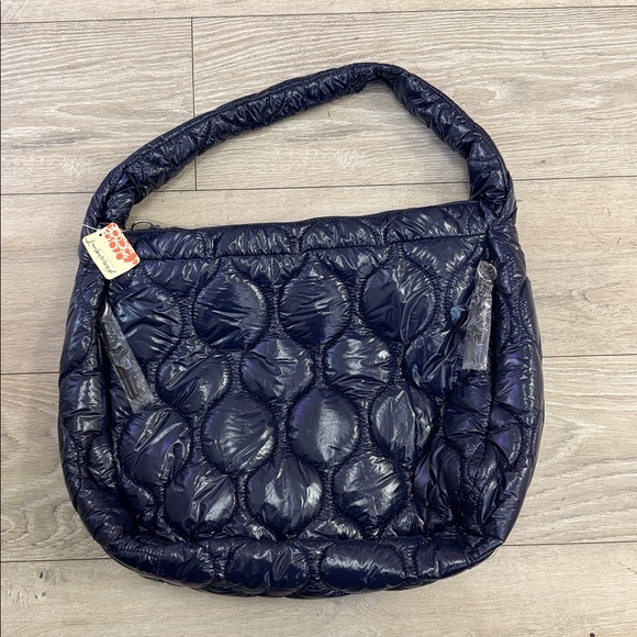 NWT FP Movement Surplus Shine Carryall Shoulder Bag - Picture 8 of 10